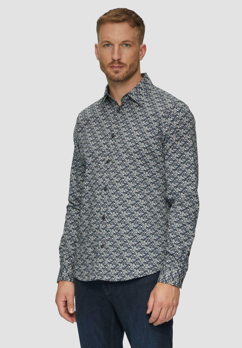 Button-up Hemd mit einem navyblauen, weißen und hellblauen Blumenmuster, langen Ärmeln und einem Kragen. Hergestellt aus einem glatten Stoff, der eine strukturierte Passform bietet.