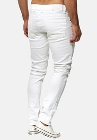 Elara Vaqueros slim fit - weiß
