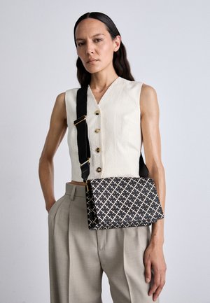 By Malene Birger LOENNA - Olkalaukku - black
