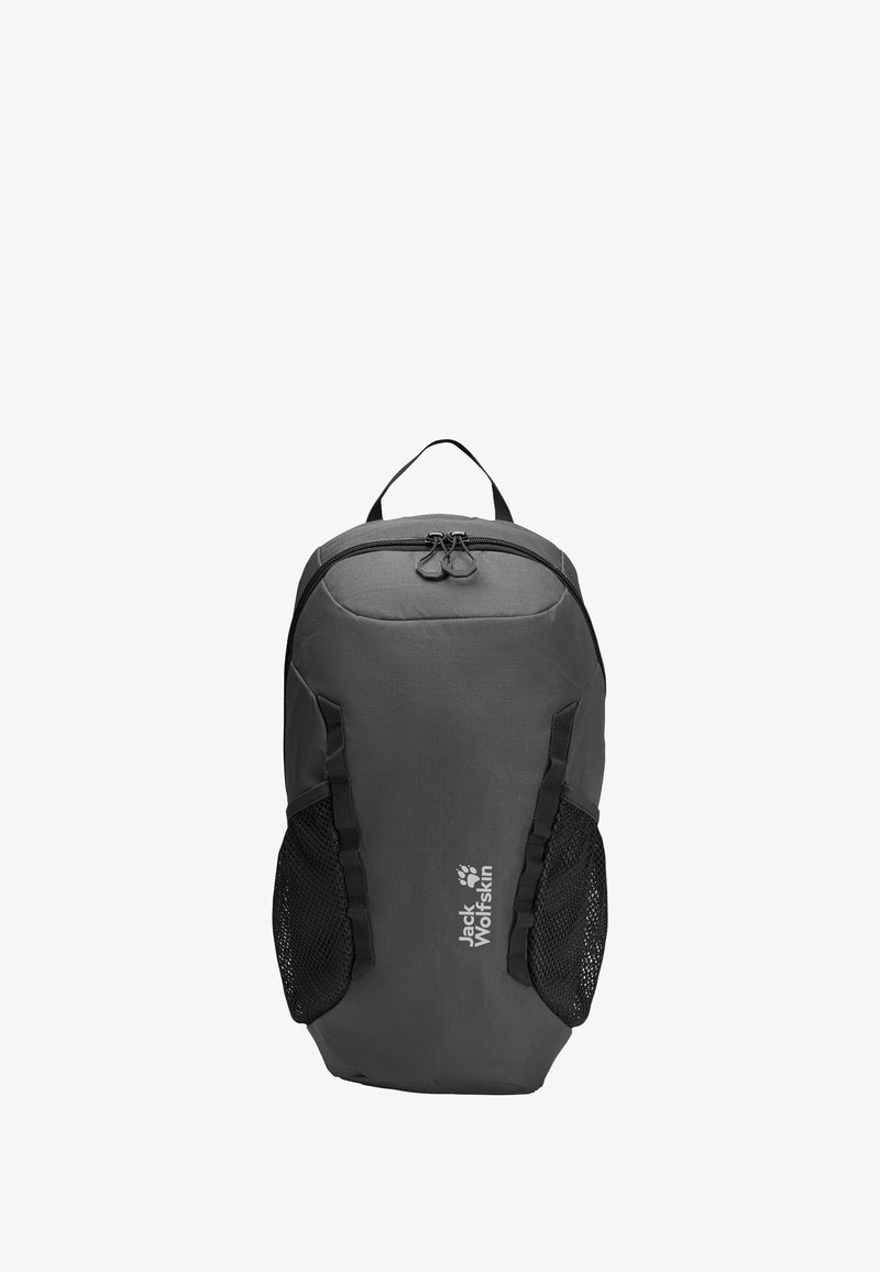Schwarzer Rucksack mit runder Form, aus strapazierfähigem Stoff. Mit zwei Seitentaschen aus Mesh, Reißverschluss und einem Tragegriff oben.