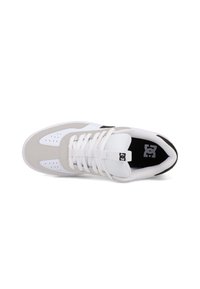 White and gray sneakers with a smooth leather and mesh upper, perforated accents, flat laces, and a black logo on the tongue.