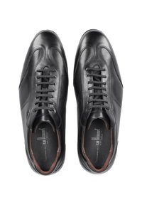 Schwarze, schnürbare Lederschuhe mit glatter Textur, runder Zehenform und dezenten Steppnähten. Mit gepolstertem Fußbett für Komfort.