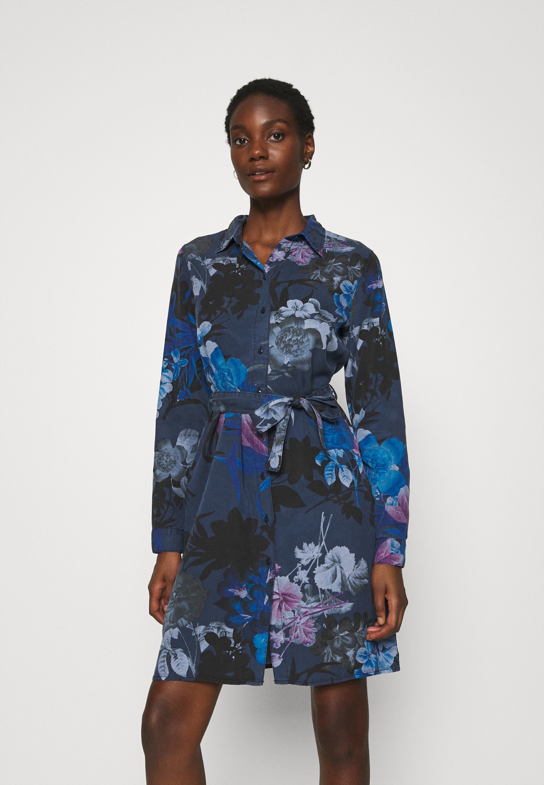 robe desigual bleu