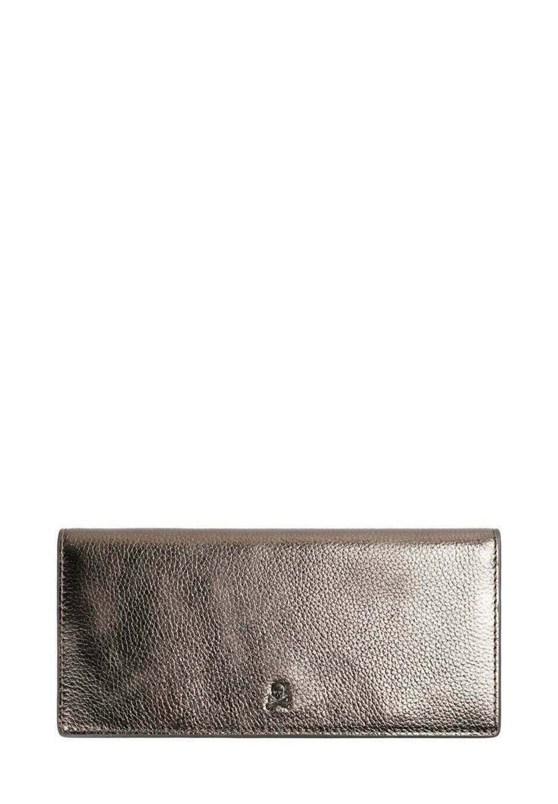 Cartera de cuero metálico bronce con superficie texturizada, que presenta un diseño rectangular sencillo y un sutil detalle de logo en la parte inferior.