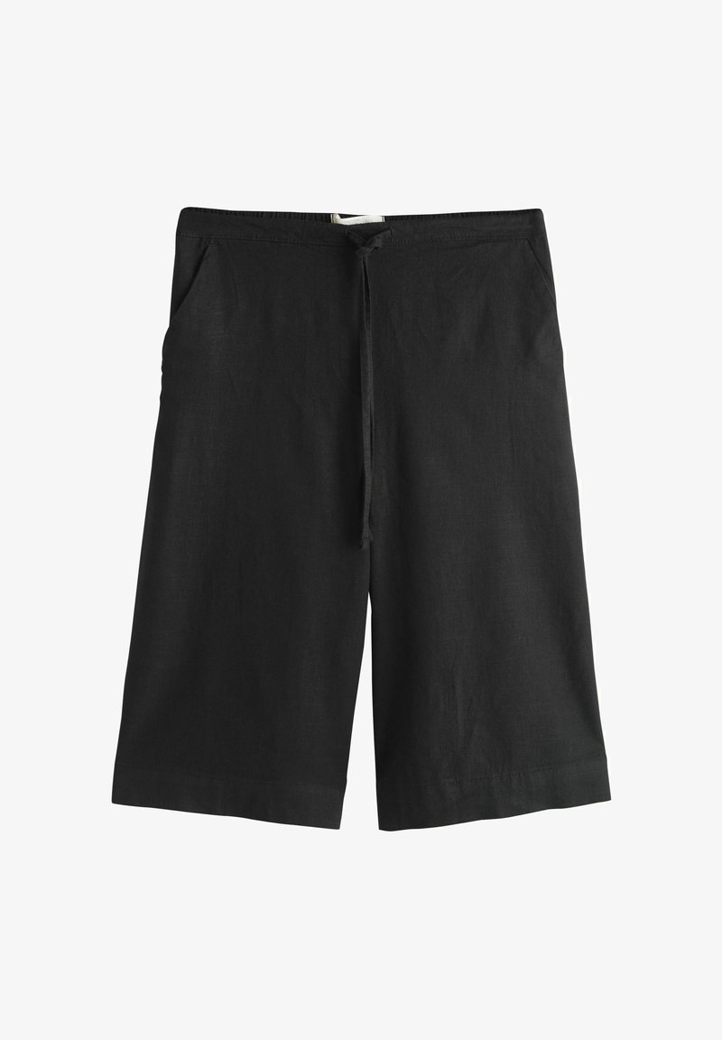 Sorte knælange shorts med elastisk taljebånd og snøre foran, med sidelommer og enkelt design.