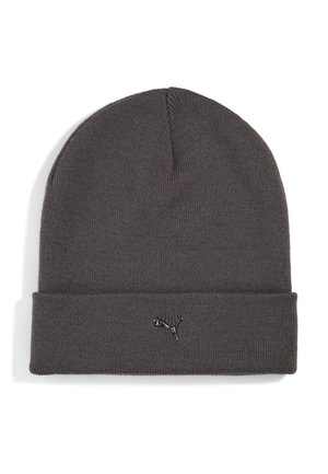 Mørkegrå strikket hue med foldet kant og lille metal puma-logo foran på midten af kanten.