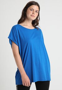 Urban Classics - LADIES EXTENDED SHOULDER TEE - T-Shirt basic - bright blue Thumbnail-Bild 1