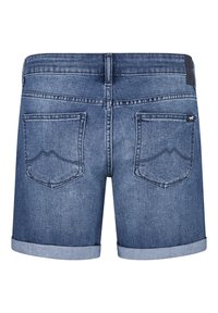Denim shorts in donkerblauw, met een opgerolde zoom, twee achterzakken met gebogen ontwerpen en een merklabel op de tailleband.