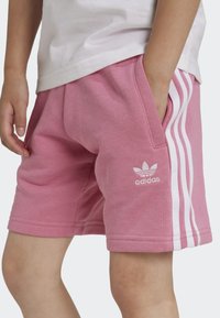 adidas Originals ADICOLOR KIDS - T-shirt con stampa - rose tone   white