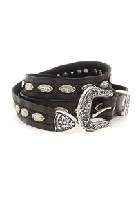 Cintura in pelle nera con fibbia ornata in tonalità argento e accentuazioni ovali decorative. Presenta cuciture e più fori per la regolazione.