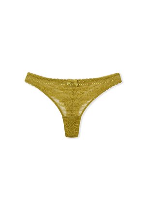 String en dentelle fabriqué en tissu doux couleur olive, avec des motifs floraux, des bords festonnés et un petit nœud décoratif à la taille.
