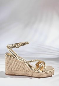 Next FOREVER COMFORT® SQUARE TOE ROPE WEDGES - Telitalpú szandálok - gold