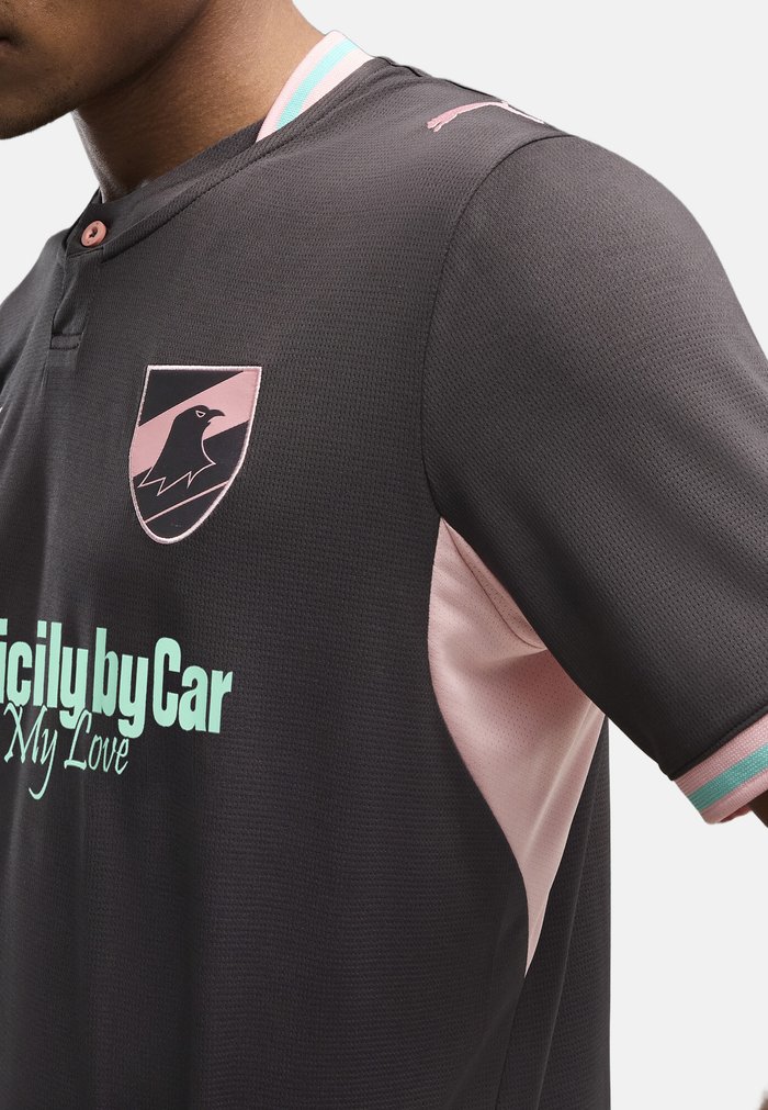 PUMA PALERMO CALCIO 26/27 AUSWEICHTRIKOT - Club wear - flat dark gray-pearl pink