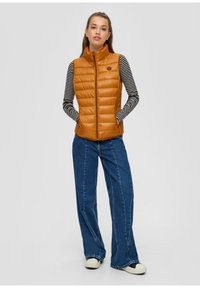 QS À COL DROIT - Weste - orange