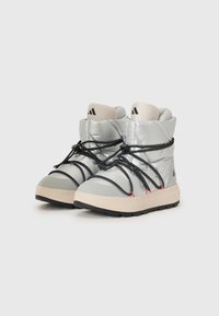 adidas Sportswear ACE UNISEX - Fjellsko - matte silver-coloured/core black/lucid red