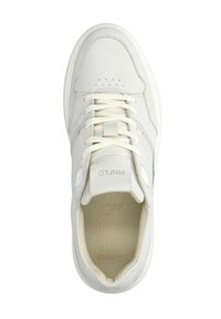 Witte leren sneaker met een ronde neus, platte veters en gestikte accenten. Heeft een zachte binnenkant en het logo op de tong.