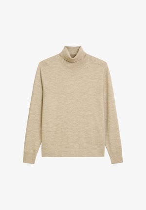 Beige coltrui gemaakt van zachte breimateriaal. Heeft lange mouwen en geribbelde manchetten, met een eenvoudig, strak ontwerp.