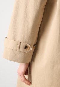 Lollys Laundry Cappotto classico - ecru