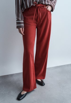 rag & bone PHOEBE - Loose Jeans - siennastne