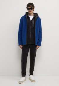 Calliope TECNICO  - Strickjacke - blu