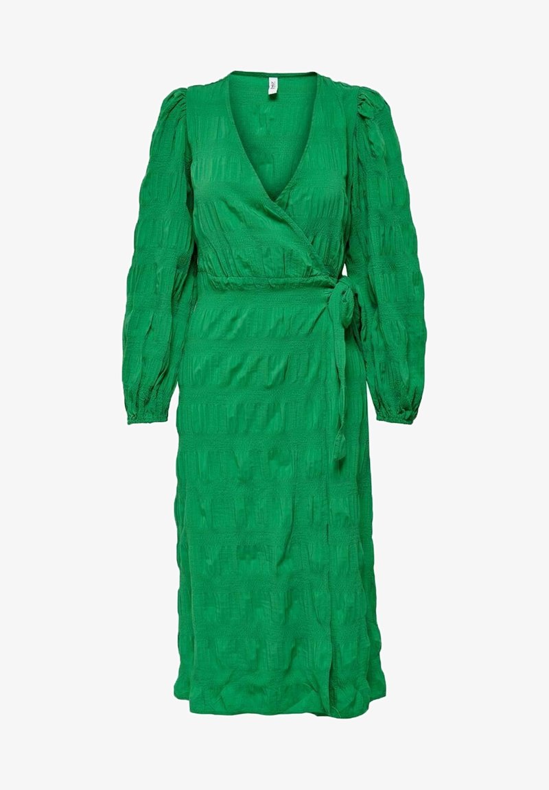 Robe portefeuille verte en tissu texturé, avec des manches bouffantes longues, un décolleté en V profond et un détail de ceinture à nouer.