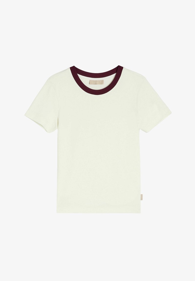 Kremowa koszulka z krótkim rękawem z bordowym ściągaczem przy dekolcie. Ma prosty krój i małą metkę z boku.