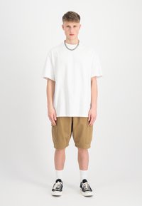 Alpha Industries AIRCRAFT - Pantaloni scurți - khaki