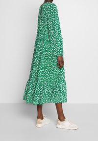 Love Copenhagen Maksimekko - green