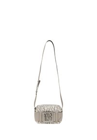 Borsa a tracolla grigia con un design geometrico, caratterizzata da una superficie in ecopelle liscia e una tracolla regolabile. Dettagli del logo ben visibili sul fronte.