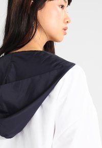 Urban Classics Summer jacket - navy/white/firered