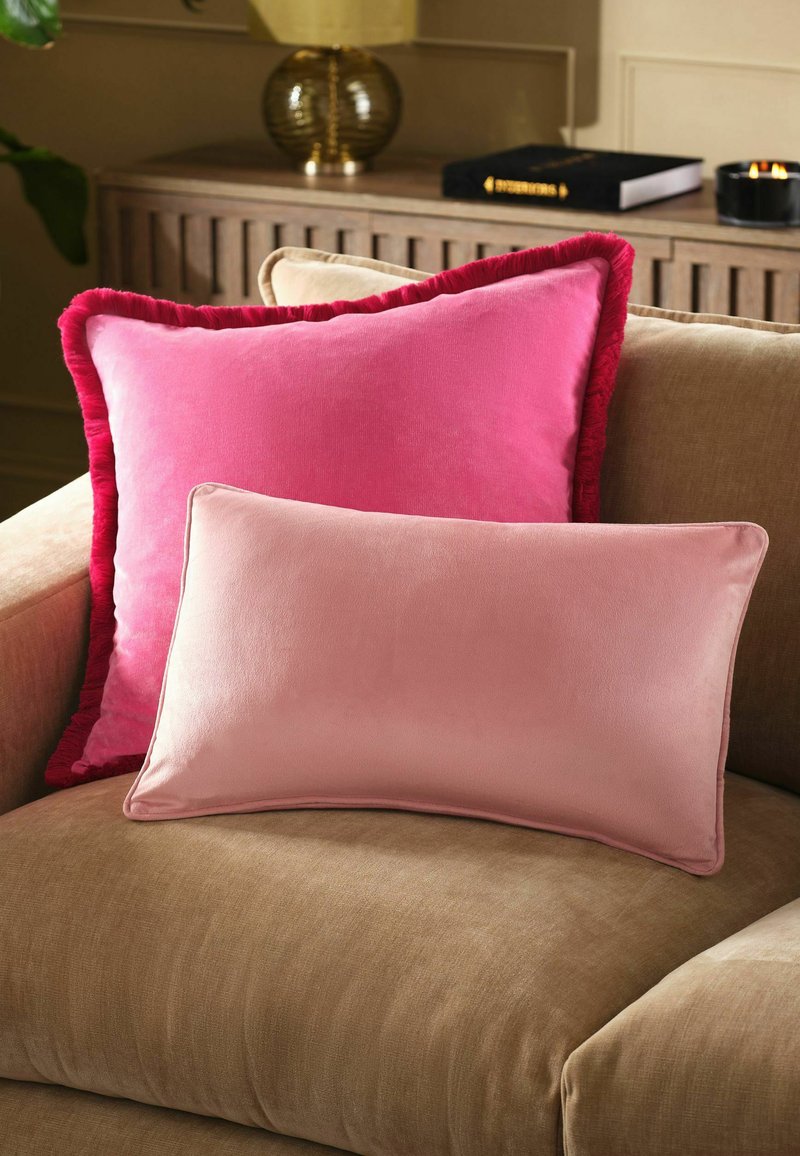 Next 40X59CM MATTE VELVET - Dekokissen - blush pink/pink