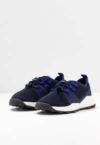 Timberland BROOKLYN FLEXI - Trainers - navy