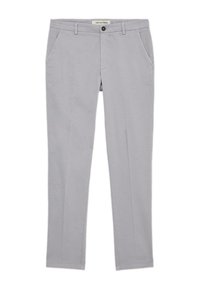 Světlé šedé pánské úzké kalhoty s bočními kapsami, poutky na opasek a knoflíkovým zapínáním v pase.