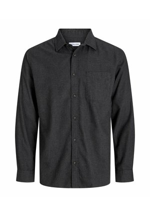 Chemise gris foncé à manches longues en tissu texturé. Présente un col, des manches longues et une poche poitrine avec une fermeture à un bouton.