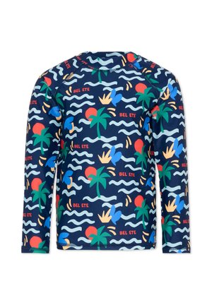 Camicia blu navy a maniche lunghe con palme colorate, forme astratte, onde e motivo con scritta "BEL ETE" su tutta la superficie.