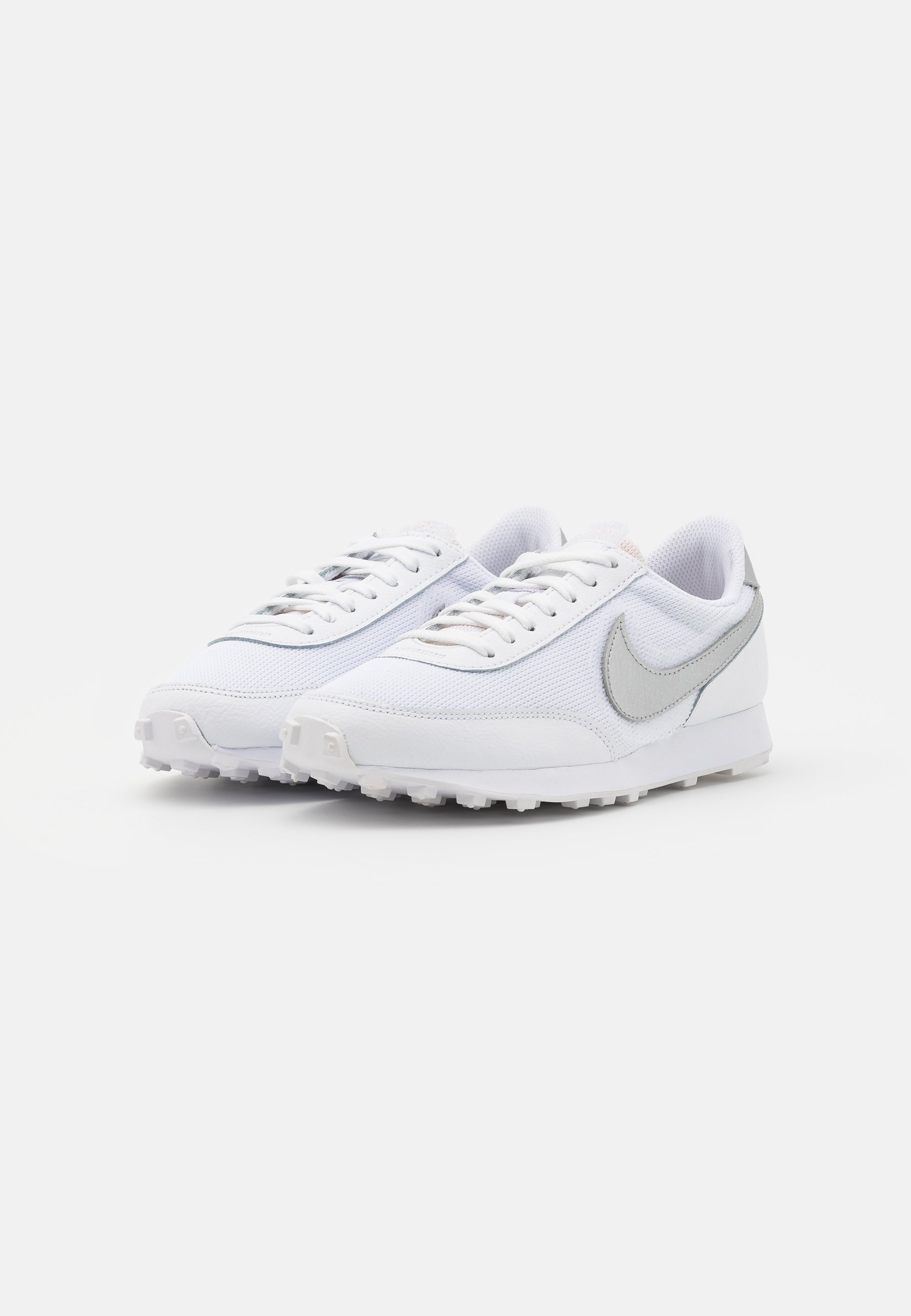 nike white and silver trainers