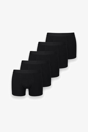 Czarne bokserki o dopasowanym kroju. Wykonane z elastycznego materiału, z logo wytłoczonym na pasku i gładką teksturą. Pokazany zestaw pięciu sztuk.