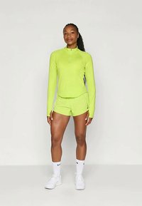 Nike Performance TEMPO - Pitkähihainen paita - cyber/reflective silver-coloured