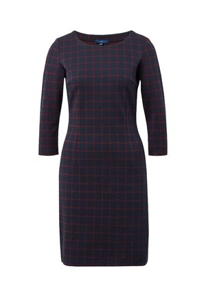 Granatowa sukienka do kolan z rękawami do łokcia i czerwonym wzorem w kratę, okrągły dekolt, dopasowana sylwetka.