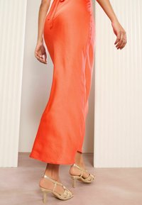 Friends Like These WIDE FIT - KNOT DETAIL MULTI STRAP STILETTO - Sandale - gold