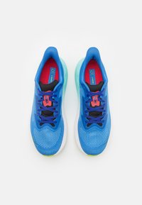 HOKA ARAHI 7 - Hardloopschoenen voor op de weg - virtual blue/cerise