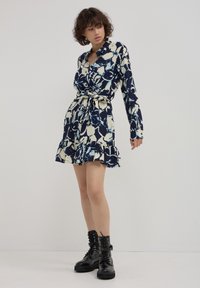 Calliope FANTAISIE - Abito a camicia - dark blue