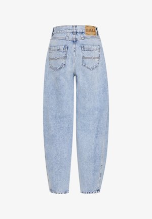 Light blue high-waisted jeans with a relaxed fit, featuring two back pockets, subtle stitching, and a branded brown label on the waistband.