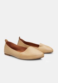 Bata Bailarinas - marrone