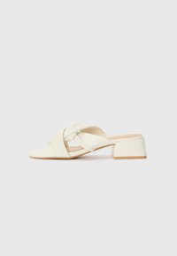 Sandaler - white