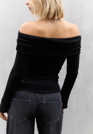 Stradivarius OFF-THE-SHOULDER GATHERED - Pitkähihainen paita - black