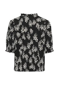Blusa nera con motivo floreale bianco, maniche a sbuffo corte, scollatura arricciata, tessuto strutturato e taglio dritto.