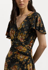Lauren Ralph Lauren FLORAL STRETCH JERSEY SURPLICE DRESS - Vardagsklänning - black multi
