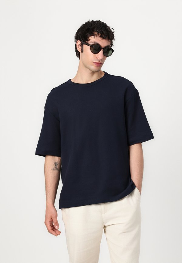 SLHRELAXLEON BINDING O NECK TEE - Basic T-shirt - sky captain2