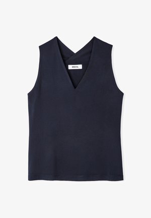 Marineblaues ärmelloses V-Ausschnitt-Top mit gekreuztem Detail am Ausschnitt, flach auf einem weißen Hintergrund dargestellt.